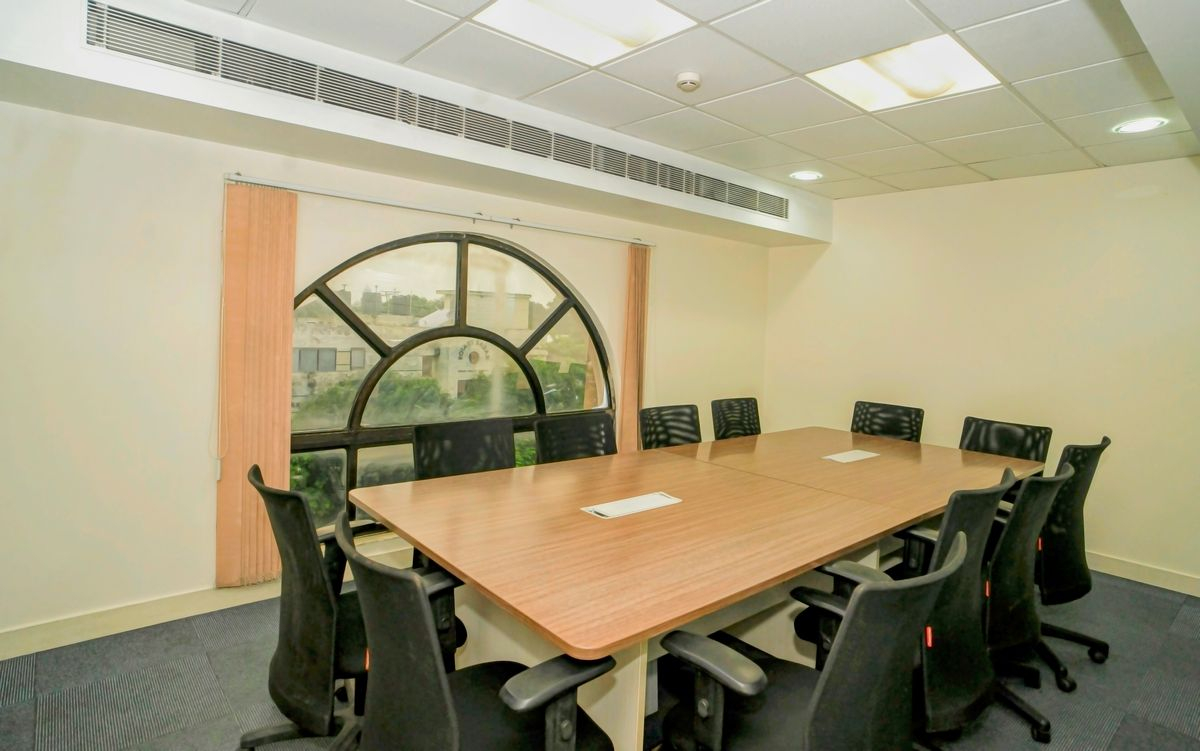 CHOWRINGHEE COURT CHAMBERS